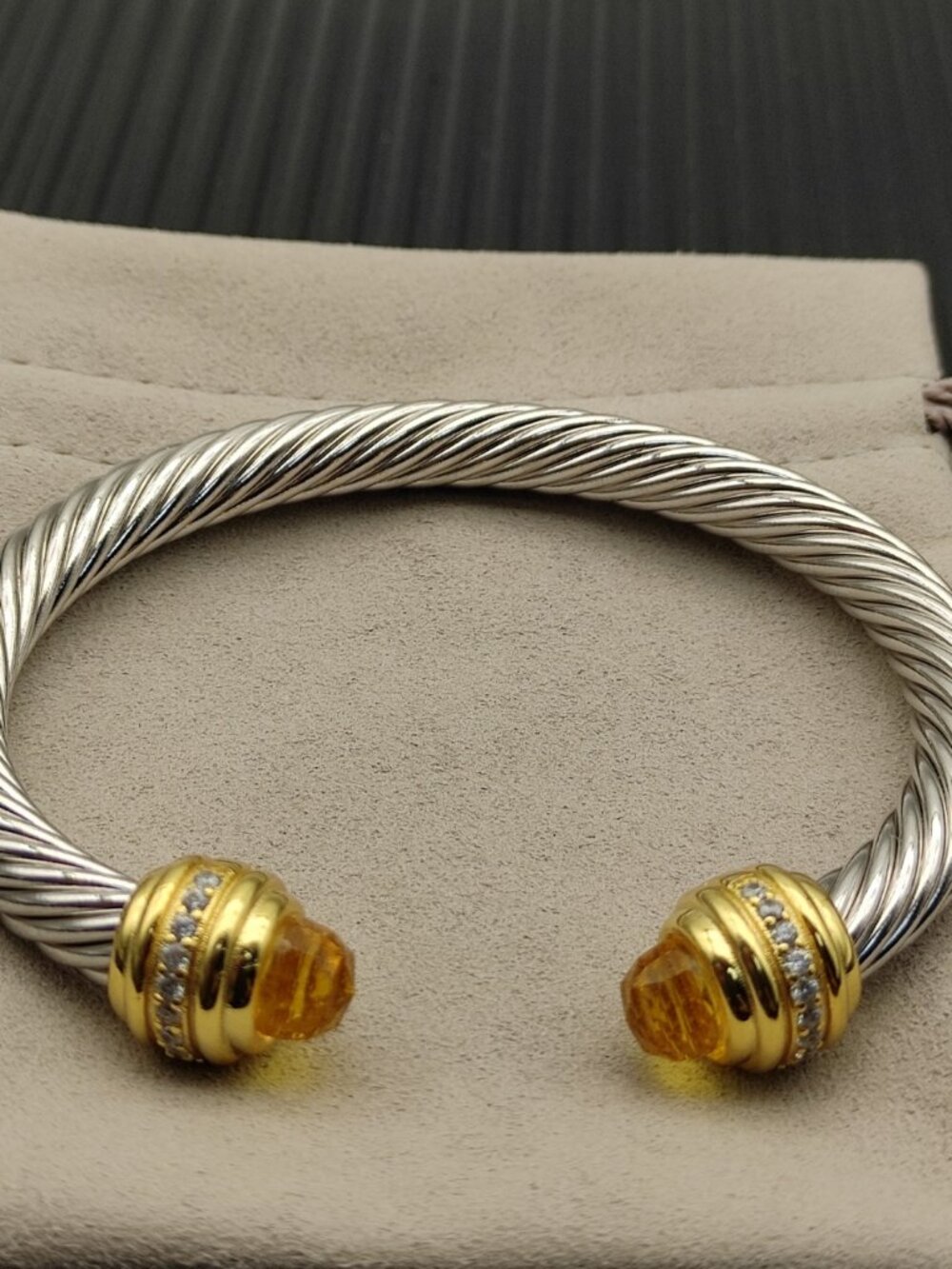 David Yurman—Silver—7mm Bracelet with Gold End Caps Set with Yellow Diamonds - Picture 3 of 8